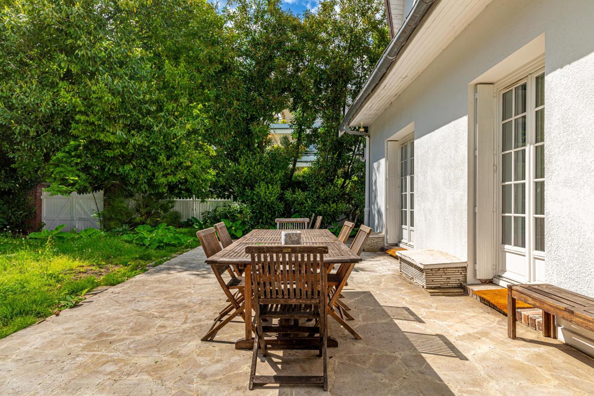 Grand & Classy Apartment With Private Garden, Villa Des Ammonites Meudon Kültér fotó